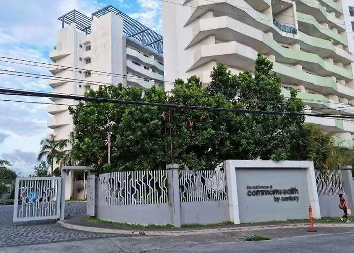 Commonwealth Residences Combine 2 Units アパート マニラ市