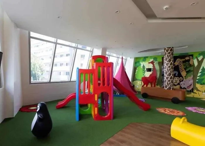 Commonwealth Residences Combine 2 Units アパート マニラ市